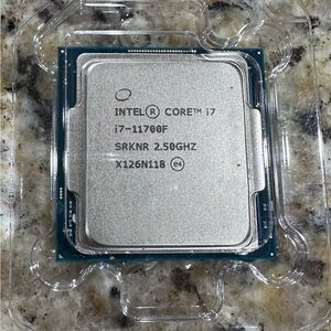 Intel Core i7-11700F - Core i7 11th Gen  8-Core 2.5 GHz
